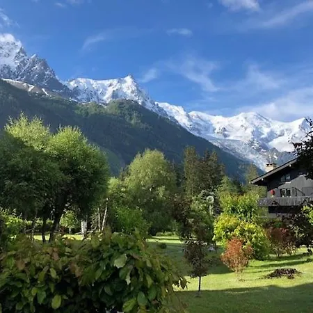 Apartman Au Calme Avec Jardin Et Vue Mont-blanc *