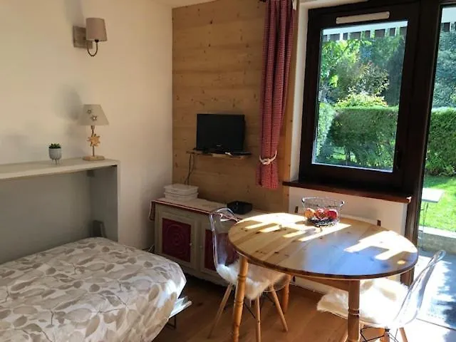 Apartment Au Calme Avec Jardin Et Vue Mont-blanc *